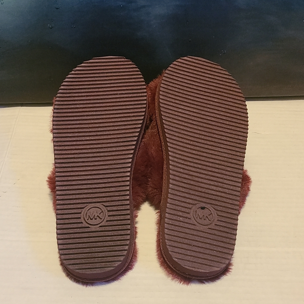 Michael Kors Slippers ✨️Reduced✨️ - Picture 4 of 6